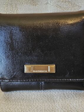 Liz Claiborne Black Leather Trifold Wallet